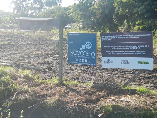 20150219 Fazenda Obras Construção Galpão Fitotecnia preparo 001.jpg