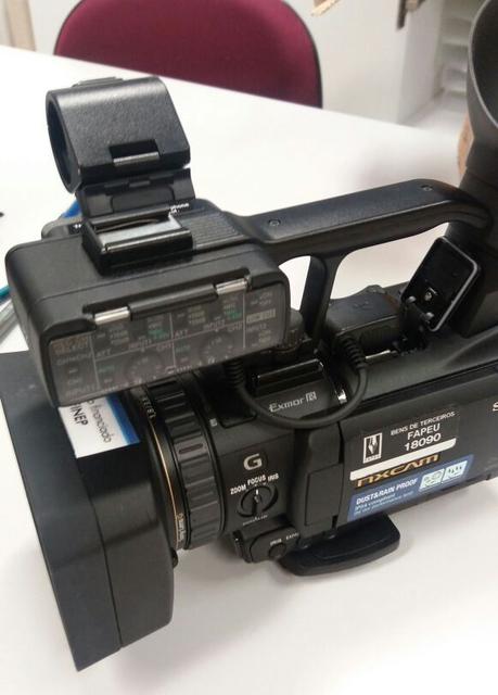 01.09.0374 - CEPETEC - Câmeras de vídeo - Kit de edição-gravação HDV