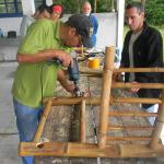 20120929 Fazenda Curso construção de móveis com bambu BambuSC 037.jpg