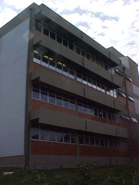 Vista externa prédio do Centro de Ciências Jurídicas - 2.jpg