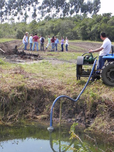 20100824 Fazenda Aulas Irrigação e Horticultura 028.jpg