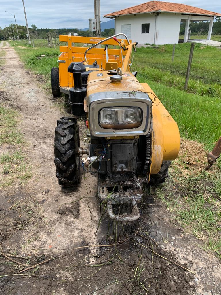 2023-10-30 Fazenda Microtrator terceirizado atolado 7