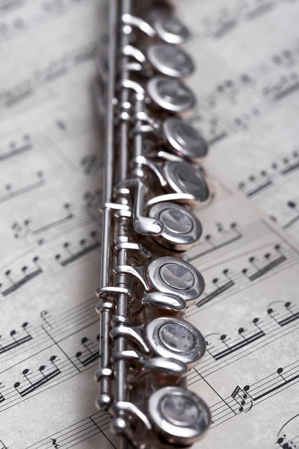 close-up-metal-flute