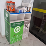 [30.196] Título: Recicláveis e rejeitos | Autor: Daniel Vasconcelos | Local: Entrada do CCJ