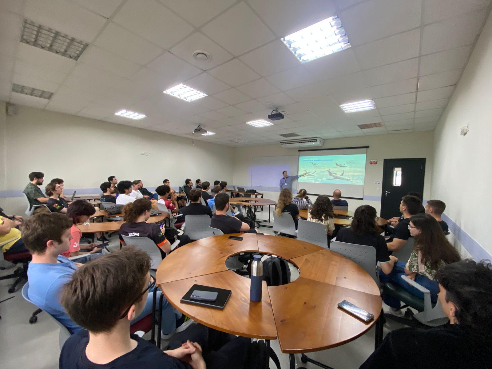 WhatsApp Image 2025-11-13 at 09.47.36