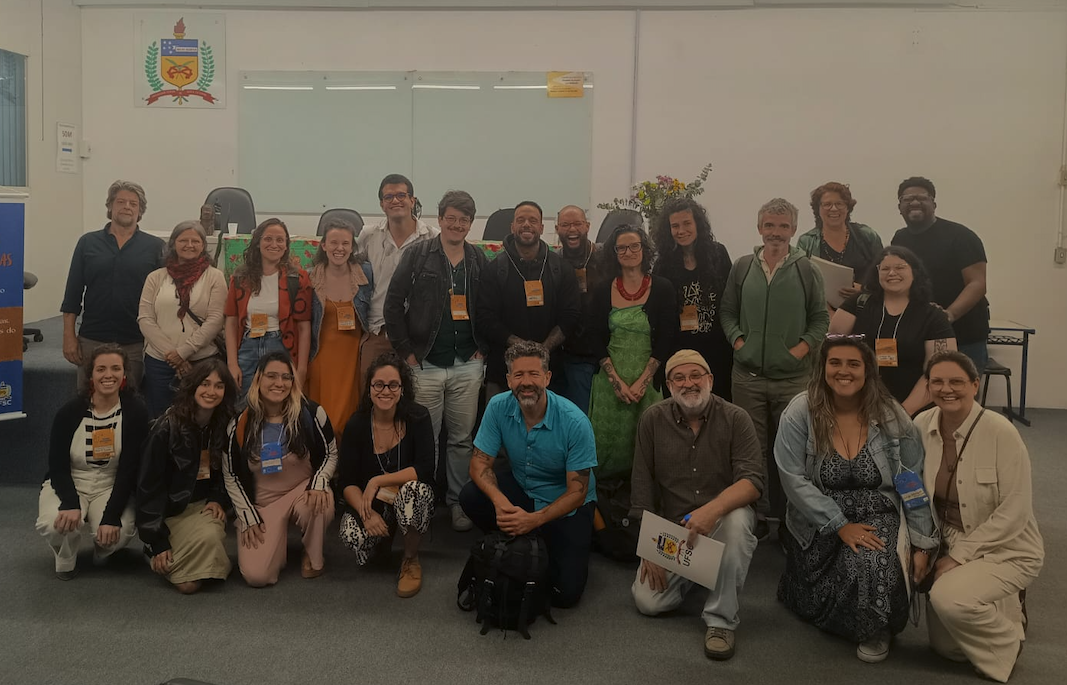 mesa abertura cortada hor