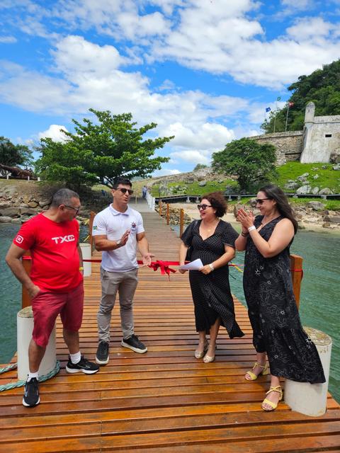 a8d91120-7700-4ea8-9523-1ef11c01ef74