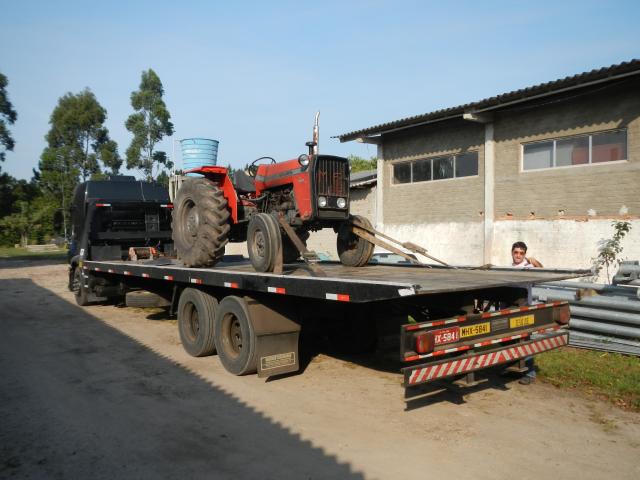 20120906 Fazenda Mecanização envio trator Curitibanos.jpg