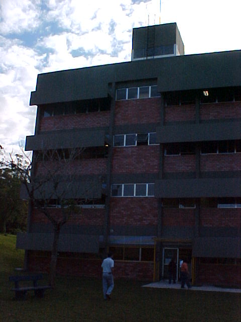 Vista externa Bloco D do Centro de Filosofia e Ciências Humanas - 4.jpg