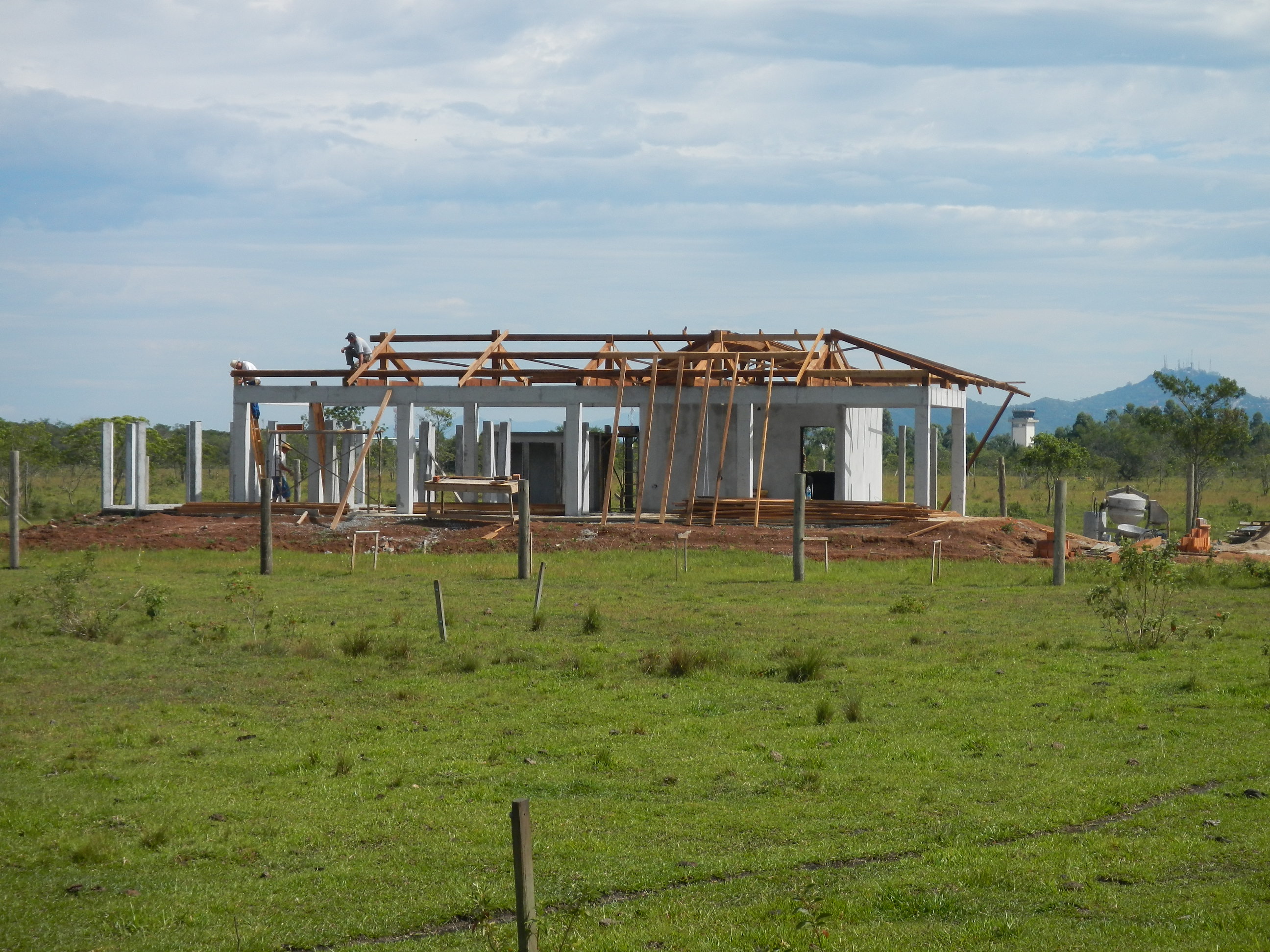20131121 Fazenda Obras Centro de Manejo Bovinos 003.jpg